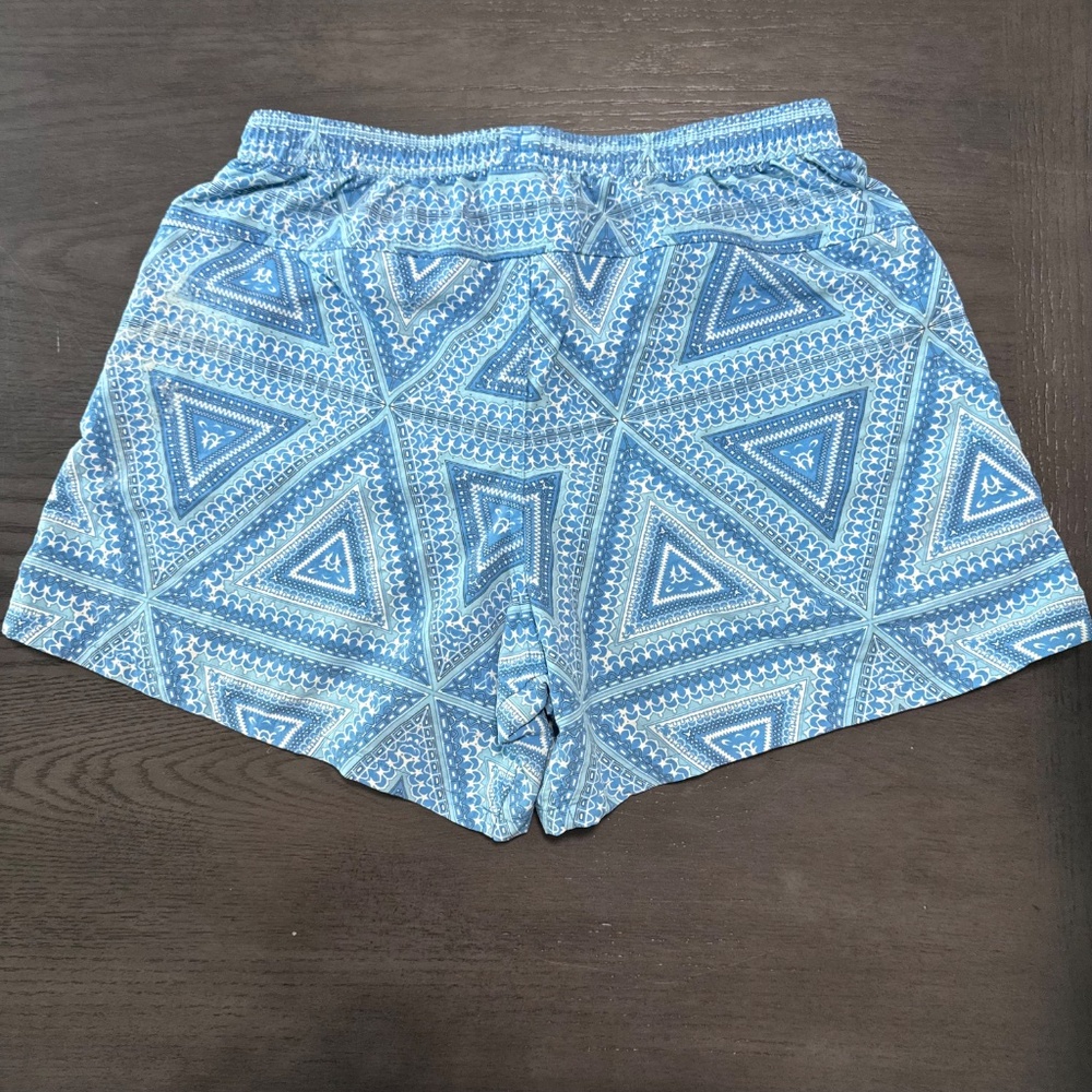Patagonia Women’s Baggies 4" Aztec‎ Geometric Pattern Shorts Size S - Picture 2 of 7